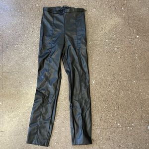 NWT black hi-rise faux leather leggings size xs